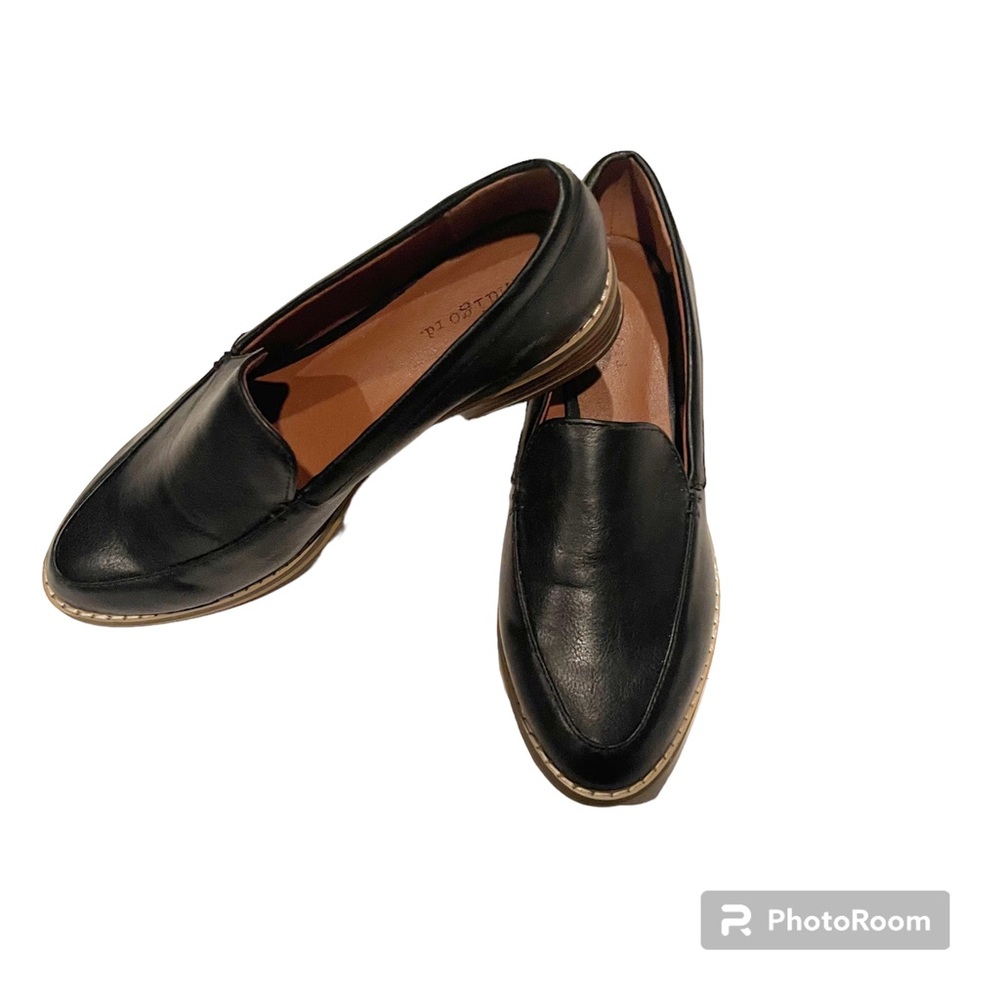 Indigo rd. Black Loafers